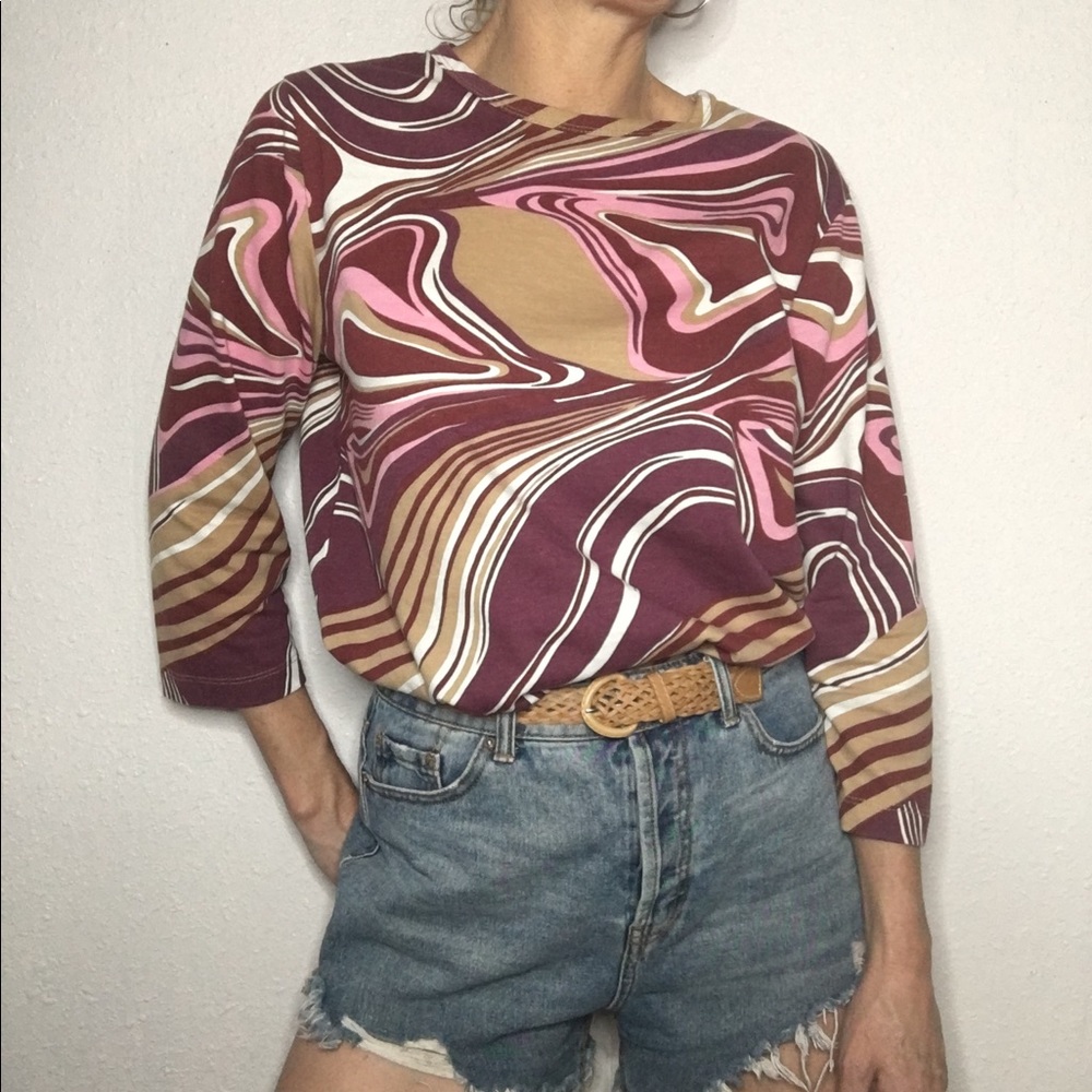 🍭VTG y2k trippy lava print Tee